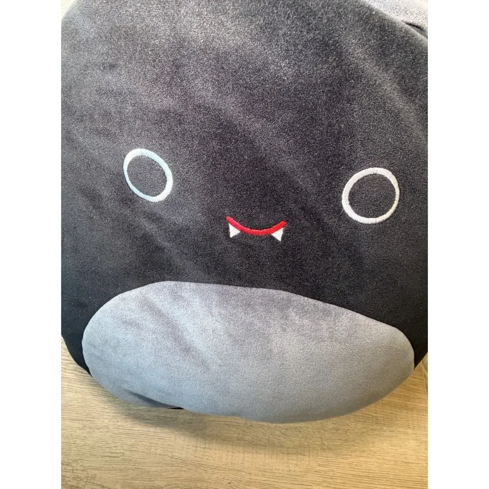 Squishmallows Emily‎ The Bat Black Halloween